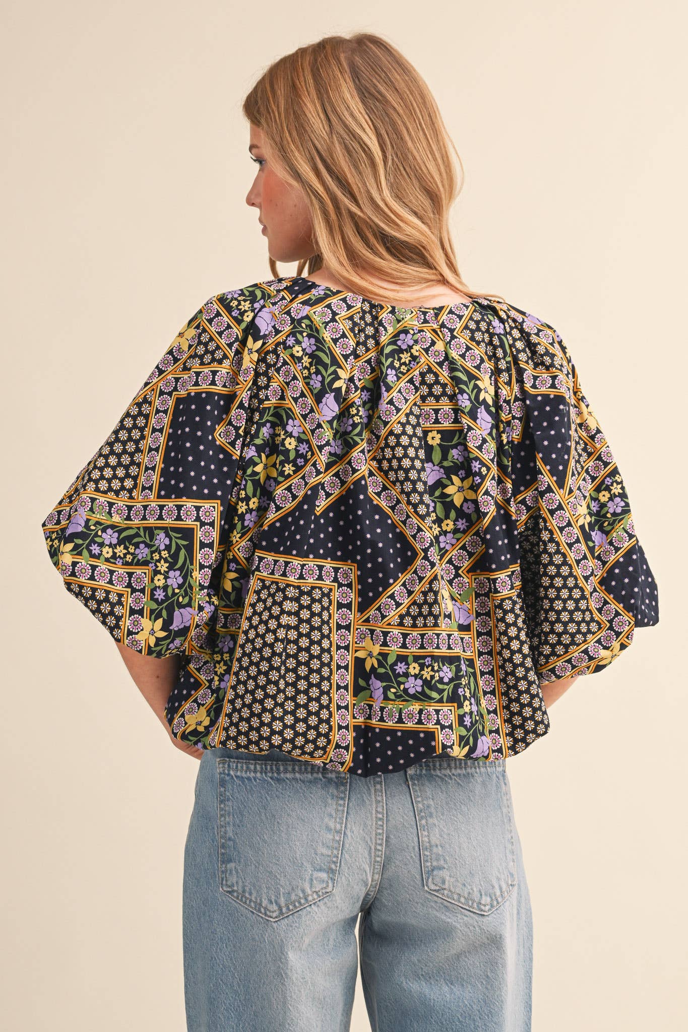 EXCLUSIVE FLORAL PRINT BUBBLE TOP MTP4741: IVORY MULTI FLORAL