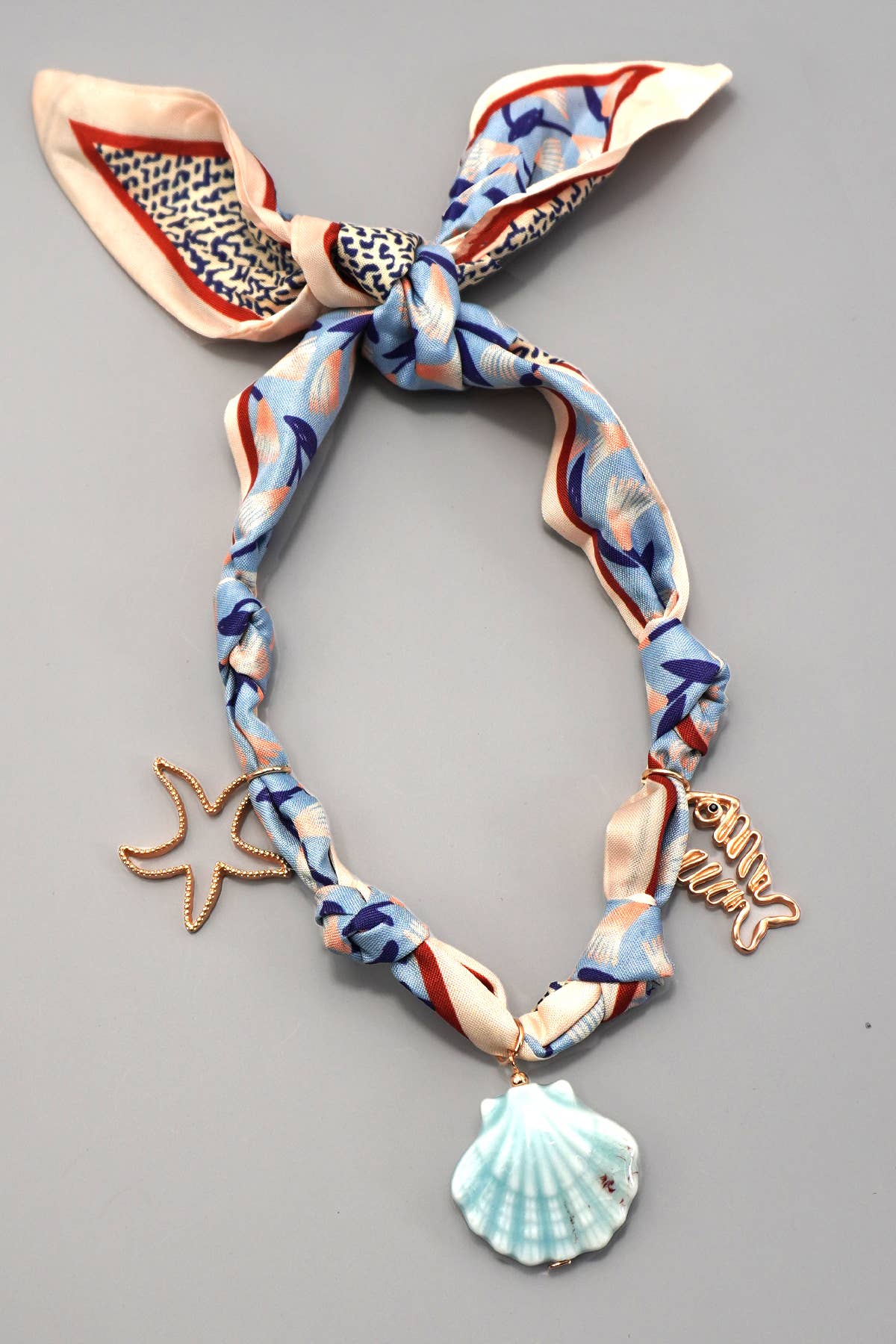 SCARF CHARM NECKLACE-CERAMIC SEASHELL STARFISH | GOLD