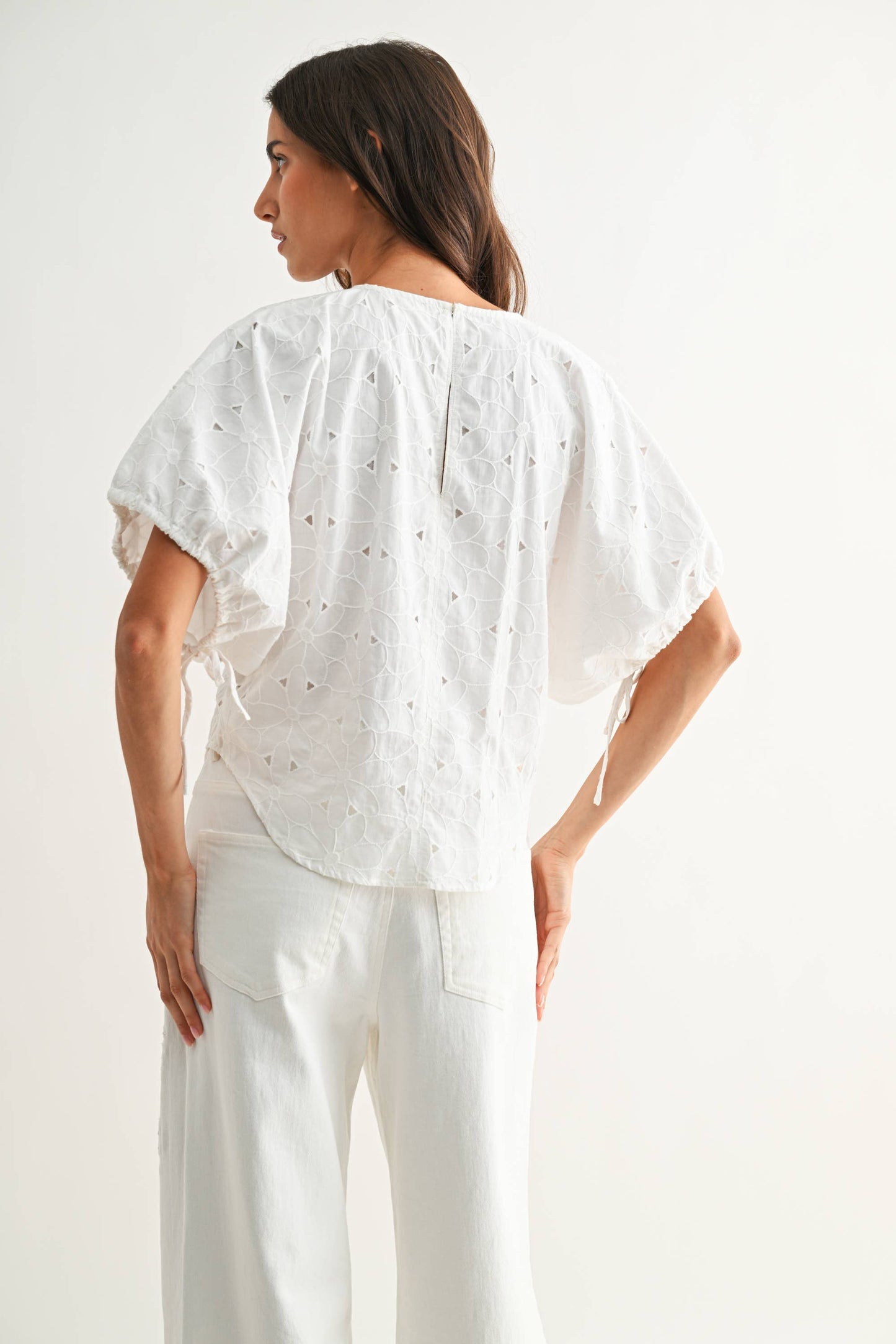 Embroidered White Cotton Blouse: OFF WHITE