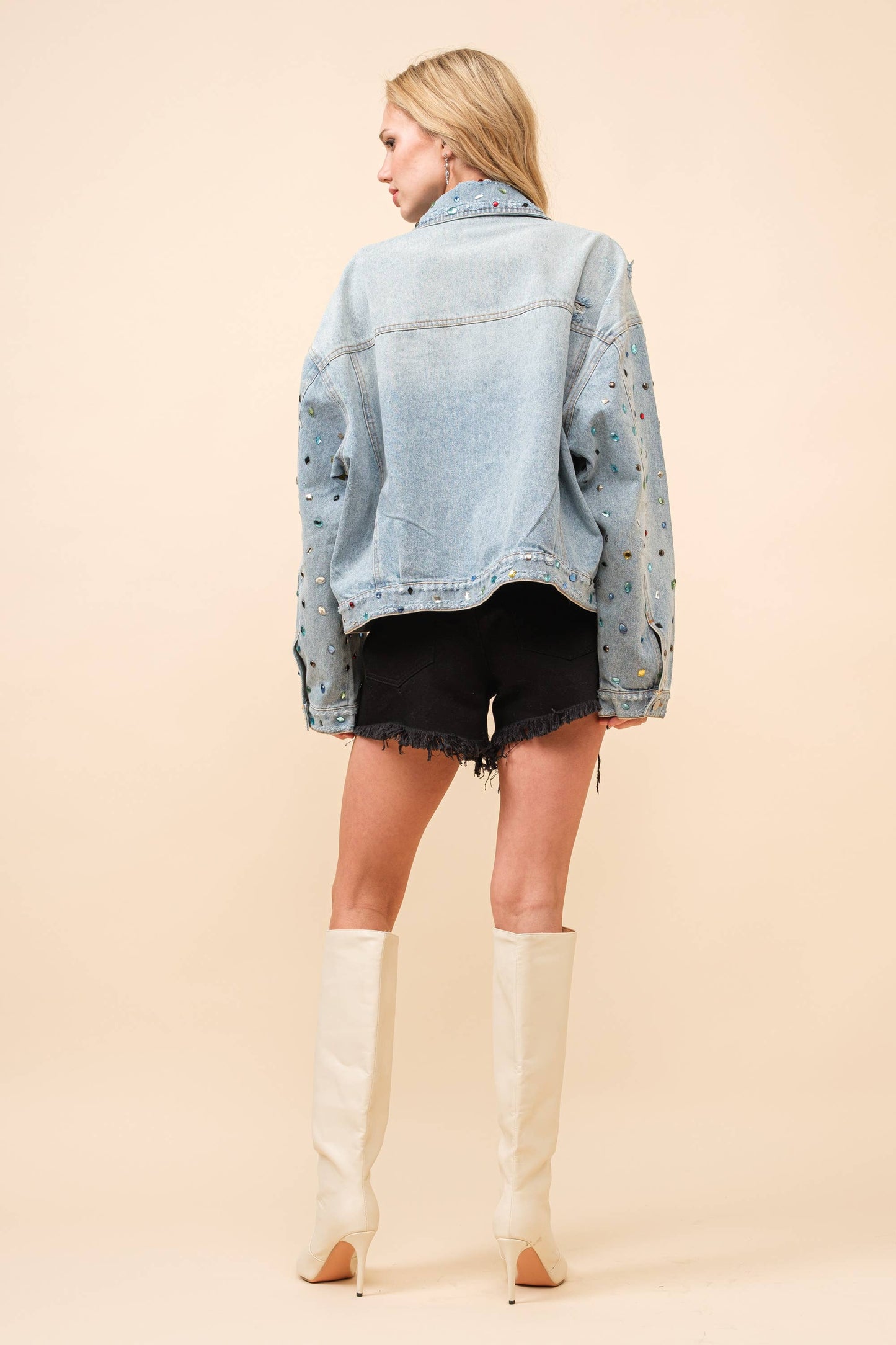23033J - Distressed Jewel Embellish Stone Denim Jacket: LT WASH